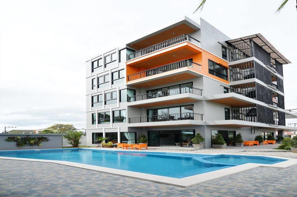 The Lucky Beach Ao Nang Exterior photo